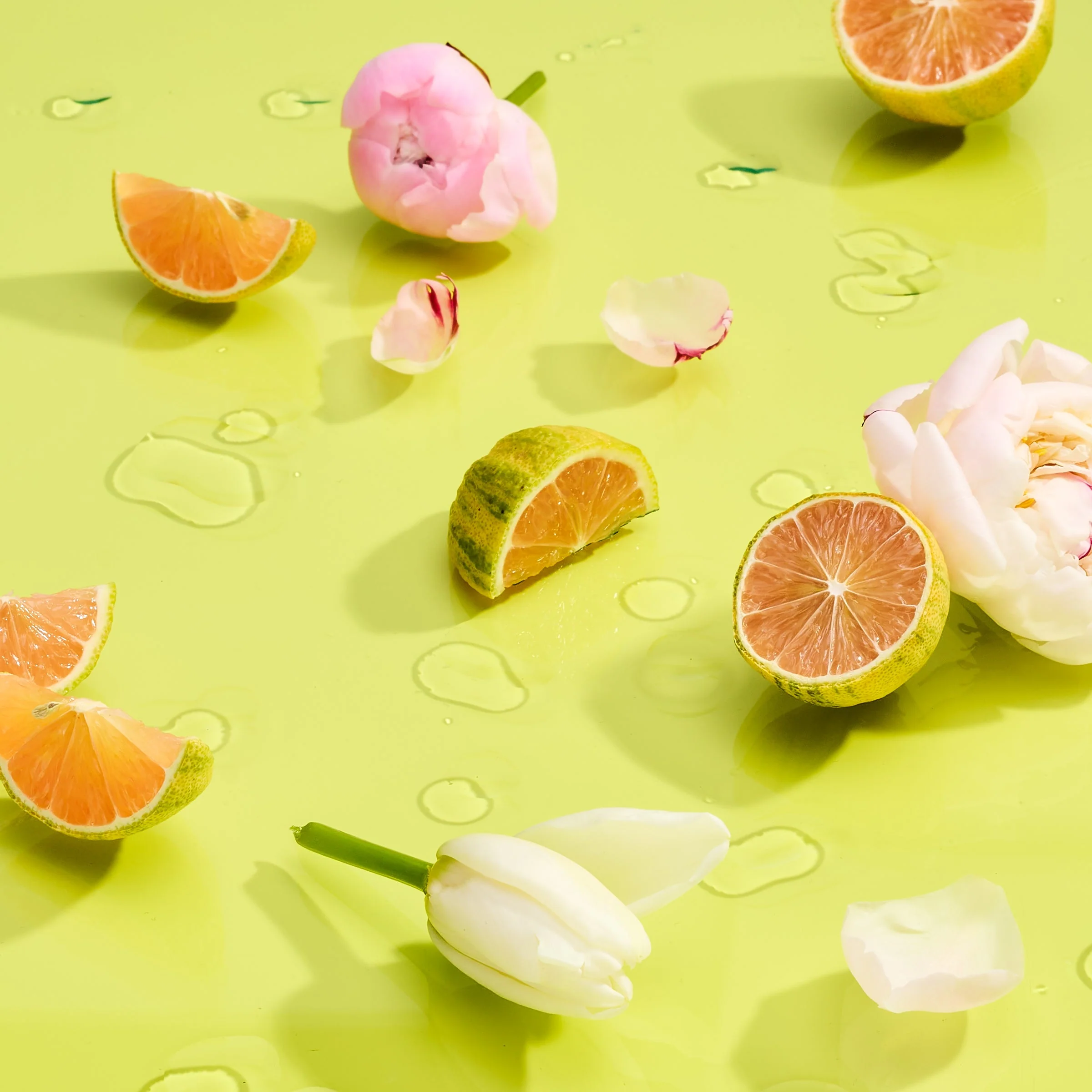 Lemon + Love Recyclable Tin Candle - Image 7